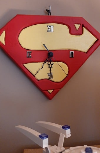 Superman Intarsia Clock
